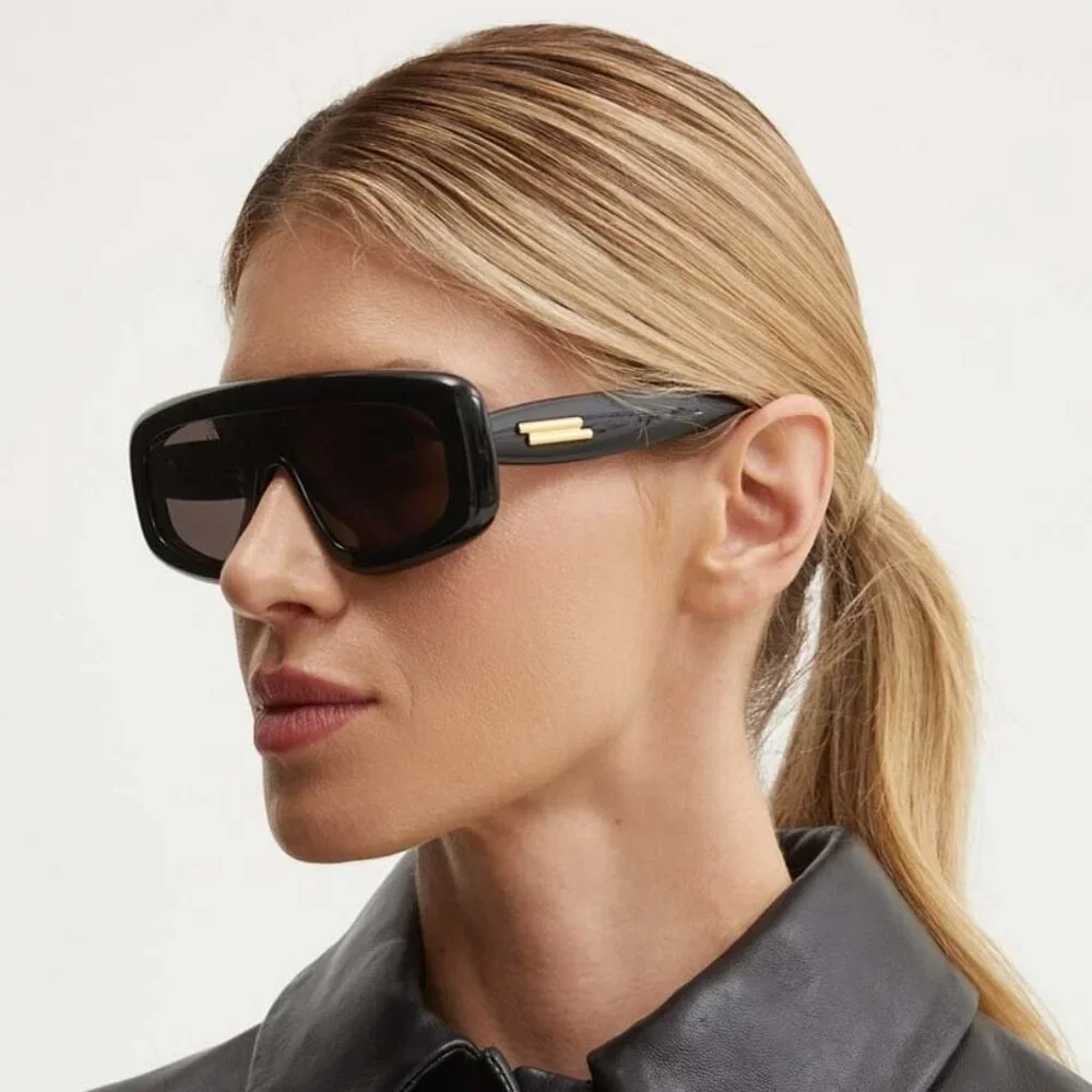 Bottega Veneta Shield Sunglasses – Black Frame / Grey Lens (BV1281S 001)